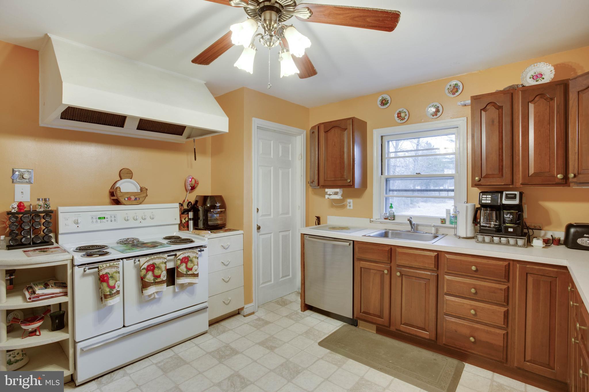 26670 Three Notch Road Mechanicsville, MD 20659 - Photo 11 of 40 Gallery Image 11