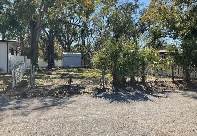 $299,900 | 4707 East Yukon Street, Tampa, FL 33617