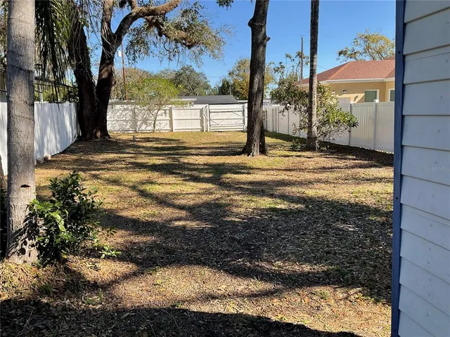 $299,900 | 4707 East Yukon Street, Tampa, FL 33617