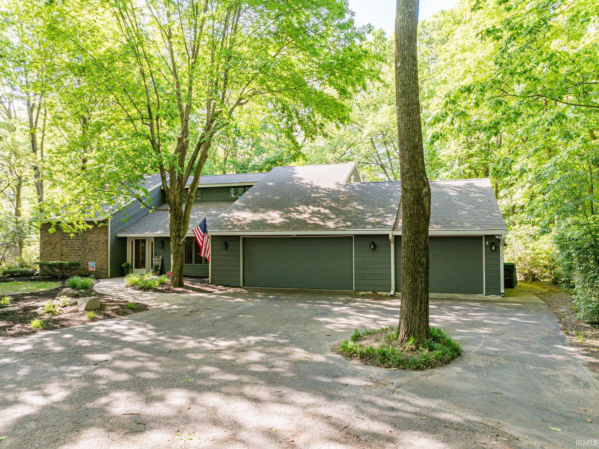 7509 West River Road Yorktown, IN 47396 - Photo 1 of 36