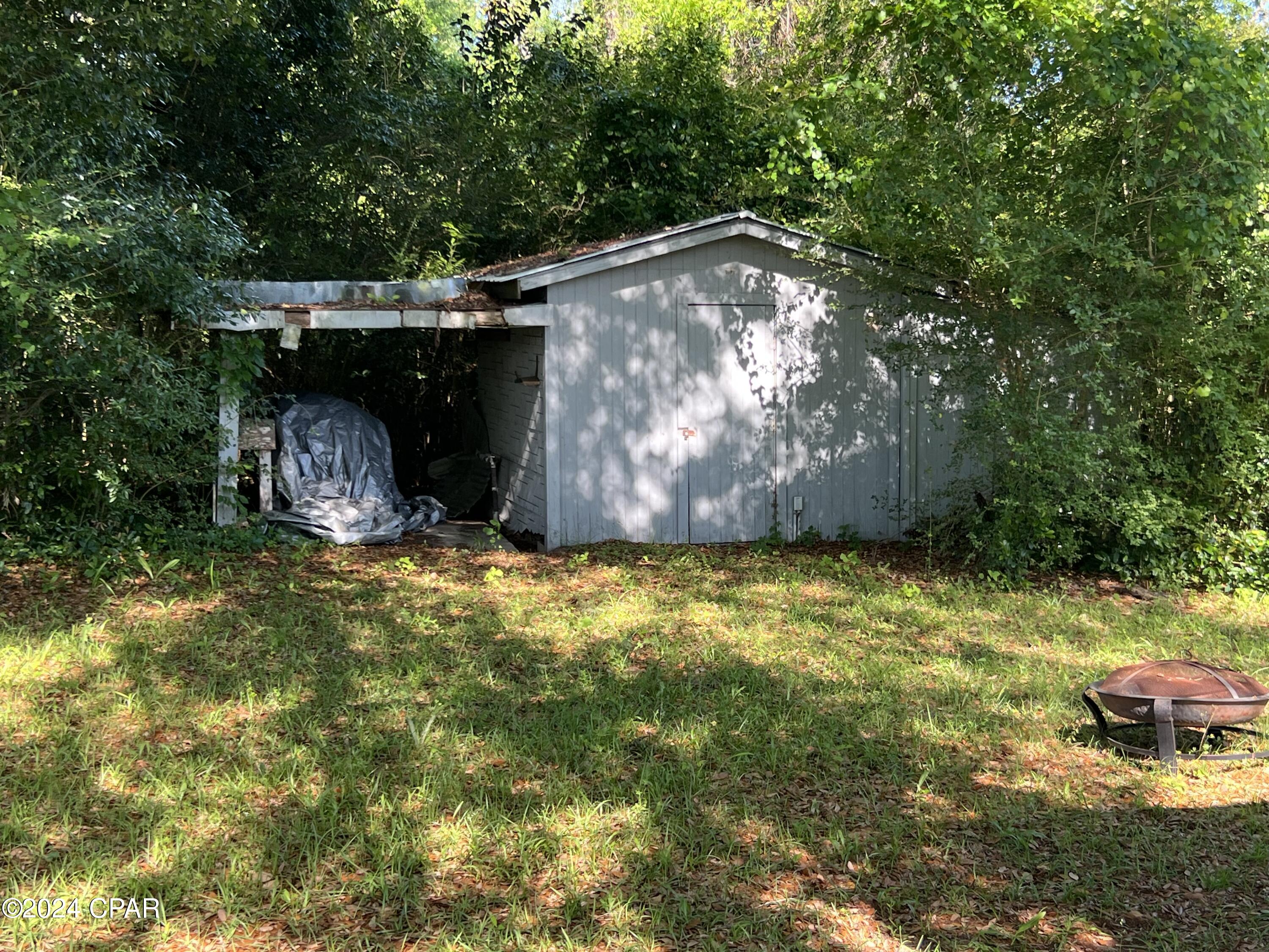 4981 Basswood Road Bascom, FL 32423 - Photo 6 of 17
