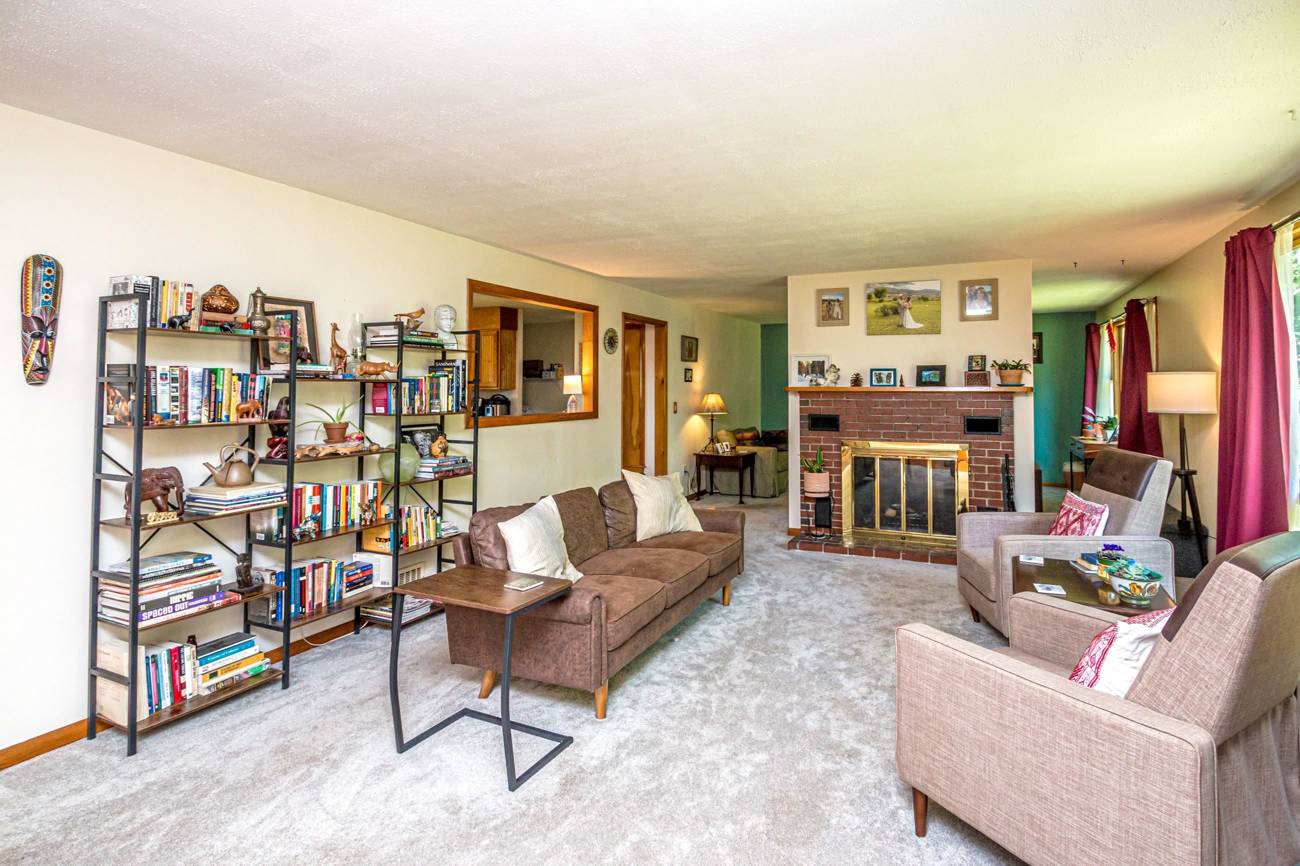 196 Bridgton Road Fryeburg, ME 04037 - Photo 3 of 40 Gallery Image 3