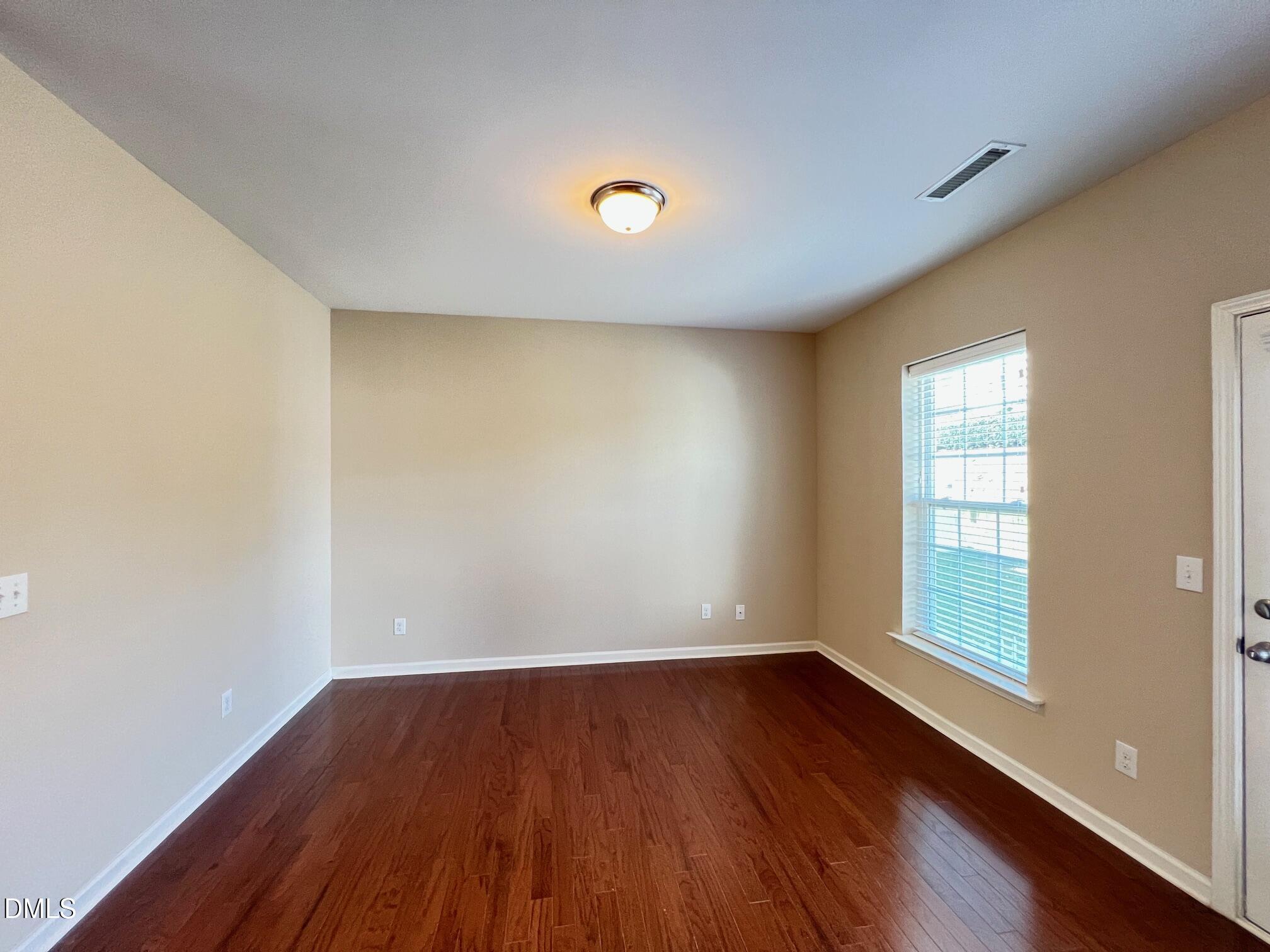 1112 Renewal Place Raleigh, NC 27603 - Photo 5 of 12 dining