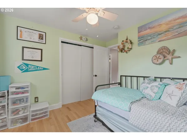 $559,900 | 3895 Southeast Pelton Avenue, Troutdale, OR 97060