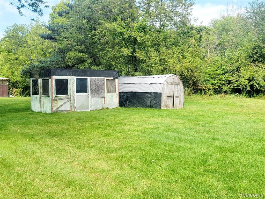 11245 Britton Road Byron, MI 48418 - Photo 6 of 7