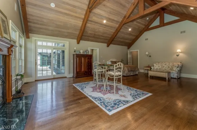 $2,800,000 | 152 White Bridge Road, Pittstown, NJ 08867