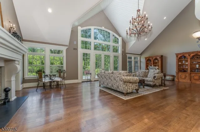 $2,800,000 | 152 White Bridge Road, Pittstown, NJ 08867