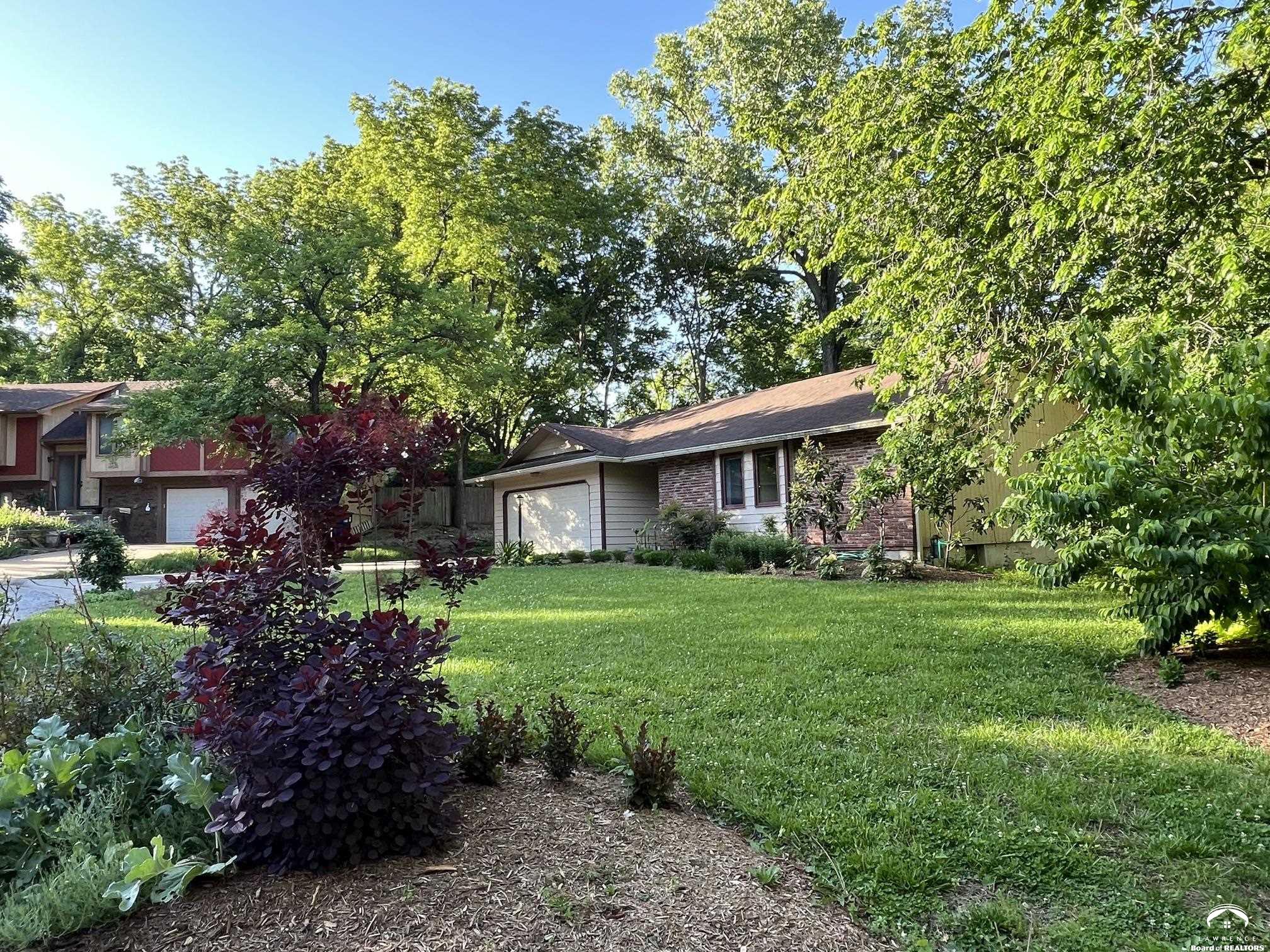 3607 Boulder Court Lawrence, KS 66049 - Photo 16 of 72