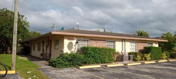 $975,000 | 1856 Northwest 52nd Avenue, Lauderhill, FL 33313