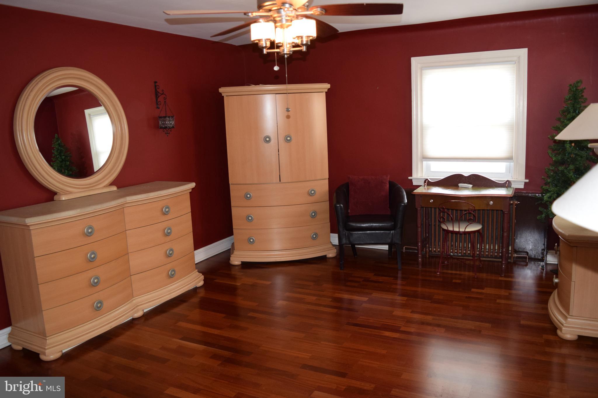 1100 Rhawn Street Philadelphia, PA 19111 - Photo 16 of 40 Gallery Image 16