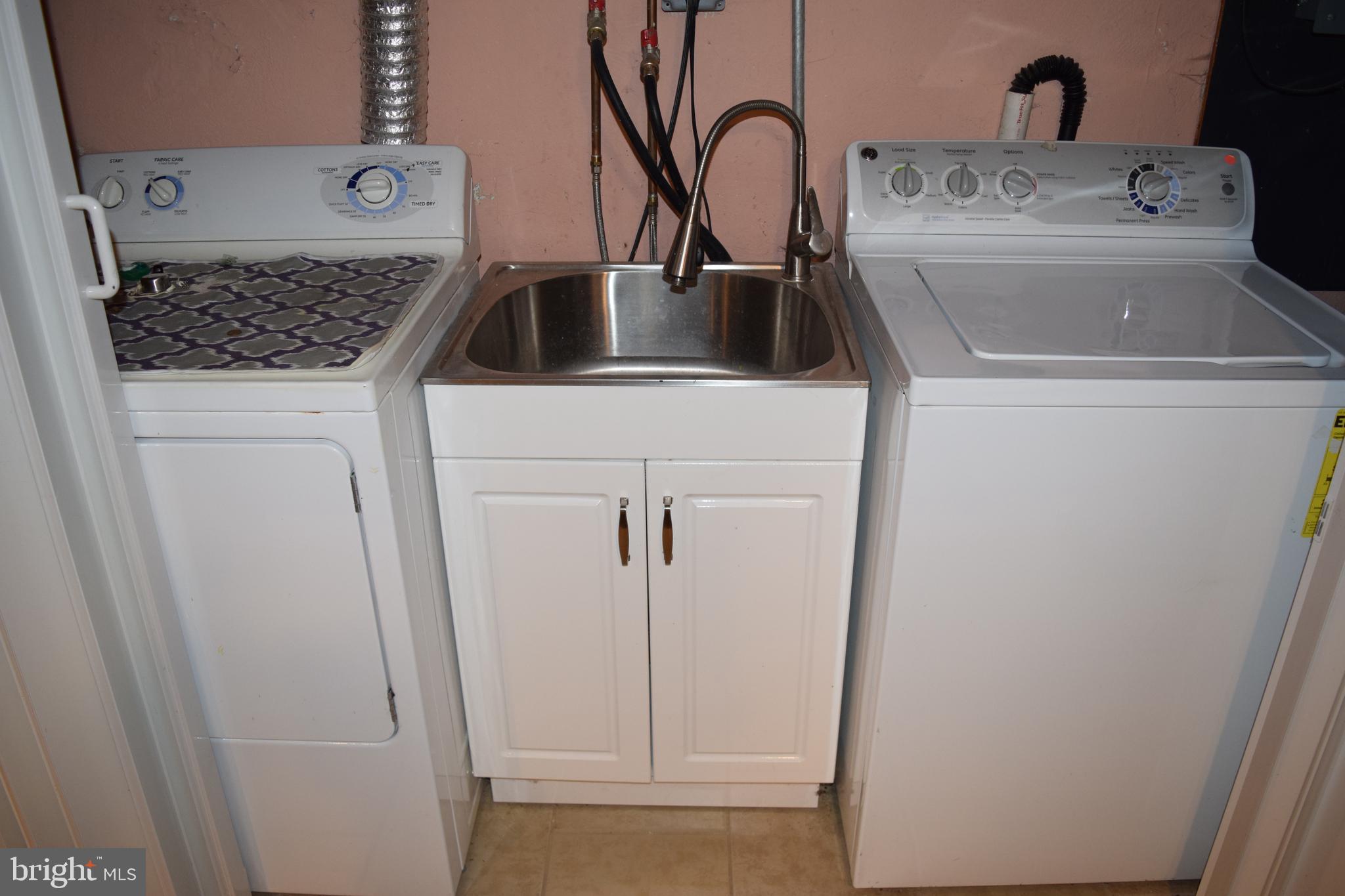 1100 Rhawn Street Philadelphia, PA 19111 - Photo 29 of 40 Gallery Image 29