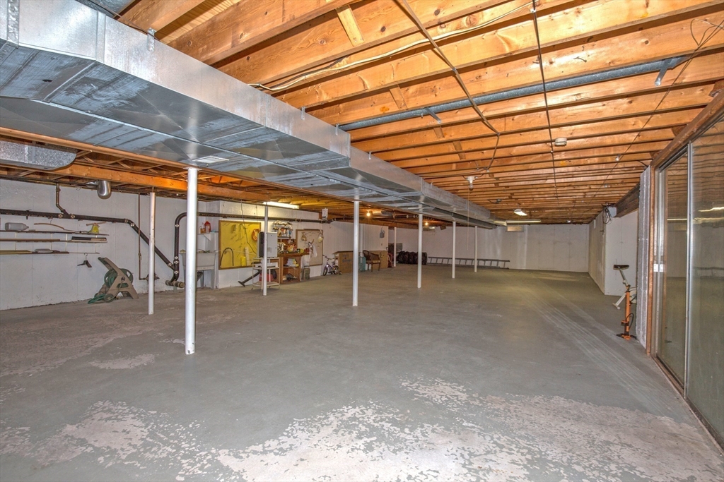 26 Brooks Road Longmeadow, MA 01106 - Photo 39 of 41