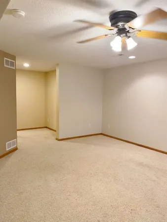 $399,900 | 5816 Heather Avenue, Davenport, IA 52807