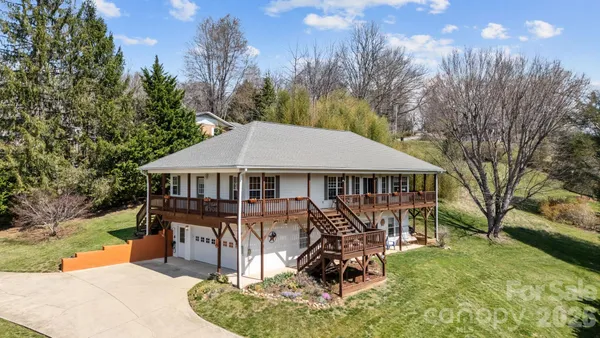 $589,000 | 32 Keller Street, Waynesville, NC 28786