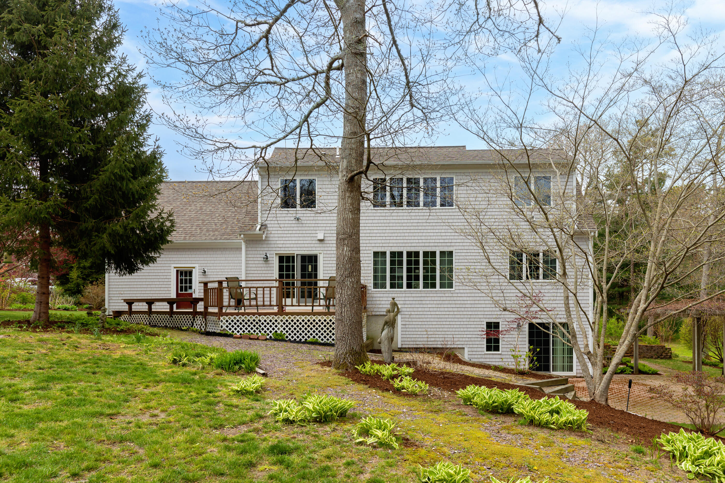54 Roosevelt Road Cotuit, MA 02635 - Photo 36 of 45 09
