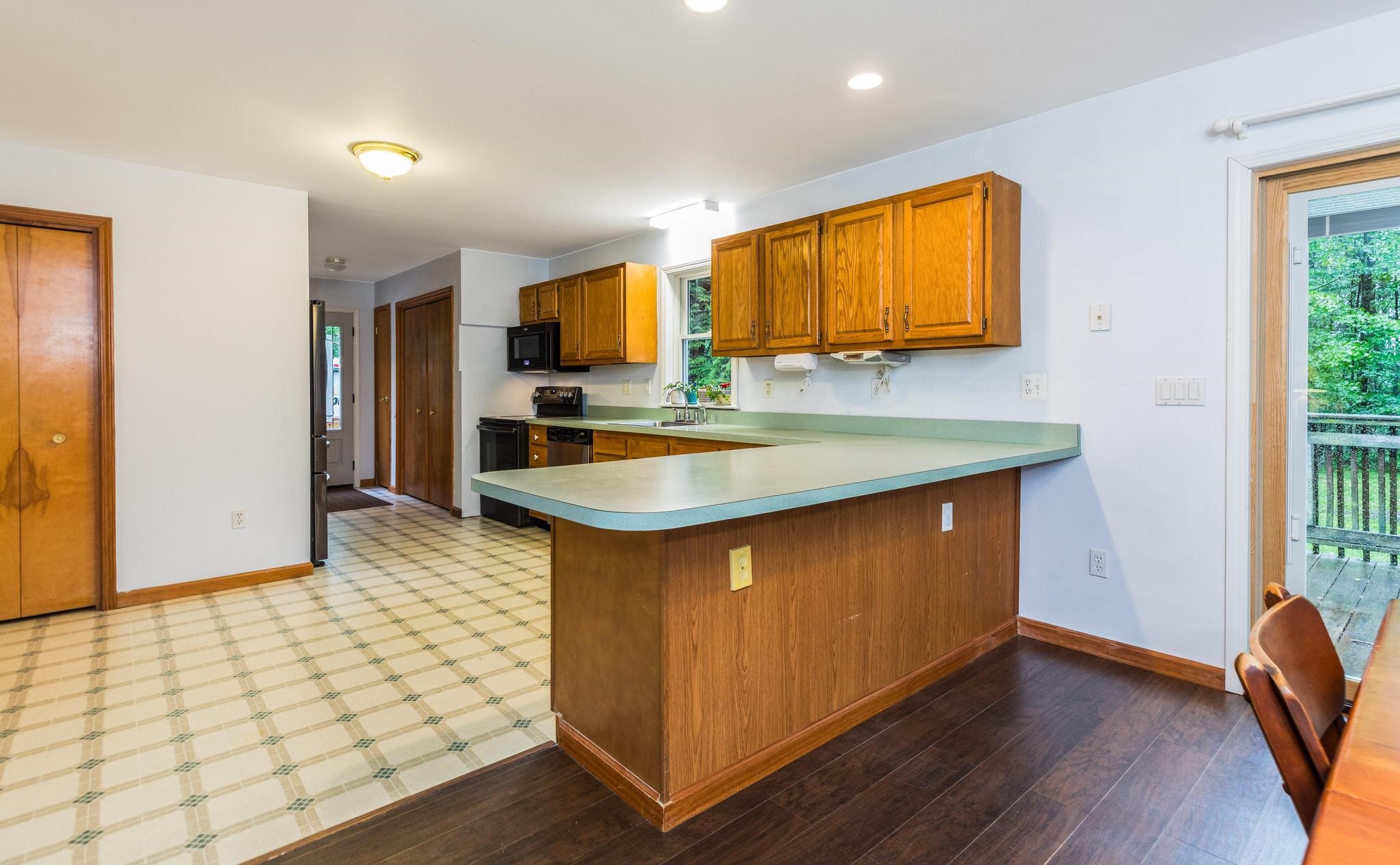19 Glen Hill Road Dover, NH 03820 - Photo 13 of 44