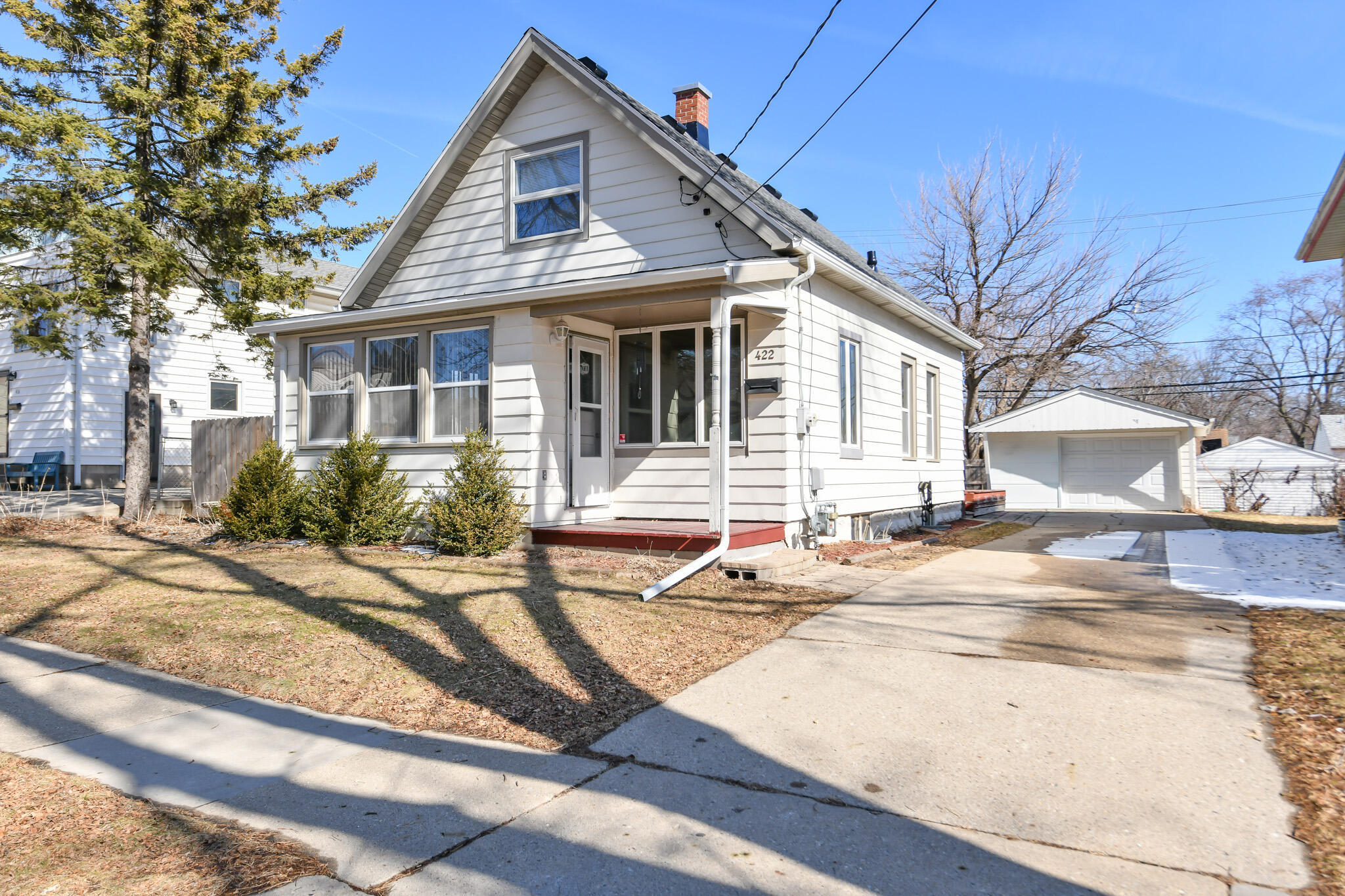 422 South 89th Street Milwaukee, WI 53214 - Photo 2 of 22 Front of House