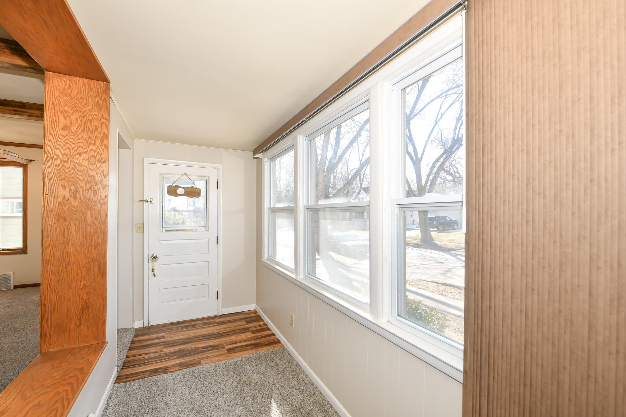 422 South 89th Street Milwaukee, WI 53214 - Photo 4 of 22 Main Entrance