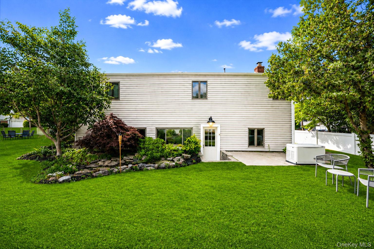 1 Rutgers Street Smithtown, NY 11787 - Photo 23 of 37 Gallery Image 23