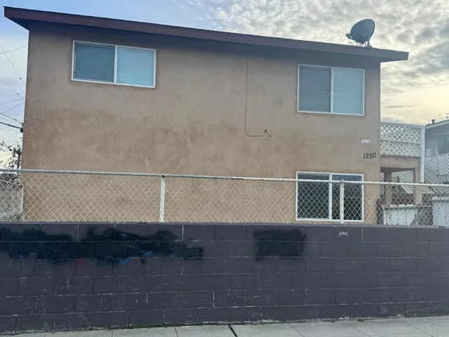 $550,000 | 1250 East Vassar Avenue, Fresno, CA 93704