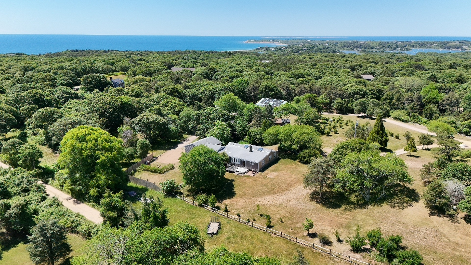 8 Rumpus Ridge Road Chilmark, MA 02535 - Photo 21 of 27