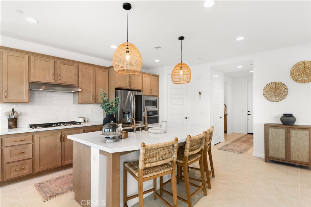 32259 Hillstone Street Temecula, CA 92591 - Photo 10 of 62