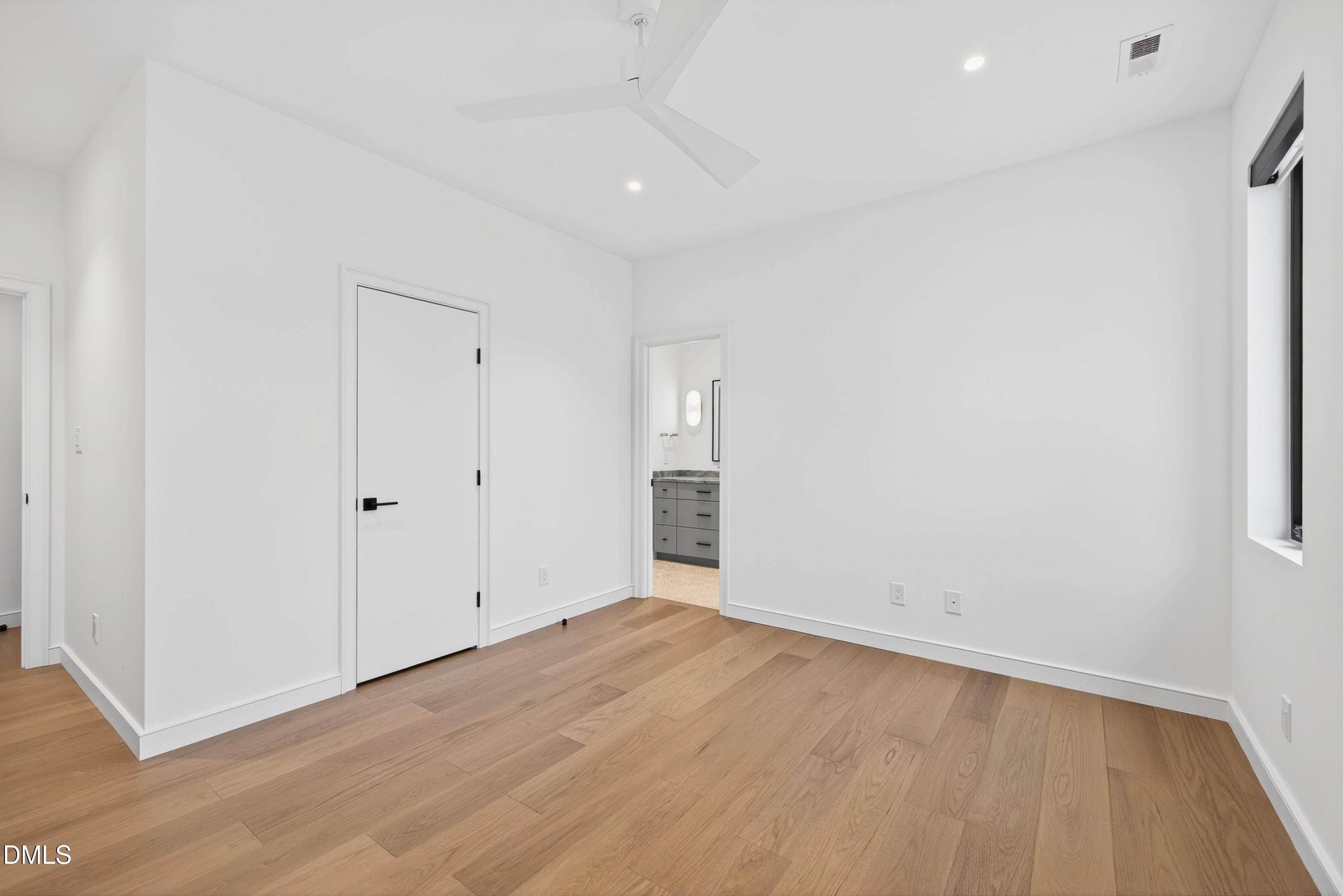 838 Woodburn Road Raleigh, NC 27605 - Photo 60 of 100