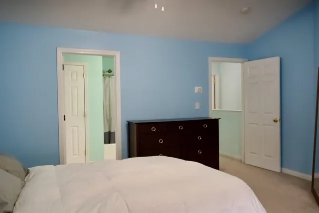 $405,000 | 23 Townsend Drive, Dover, NH 03820