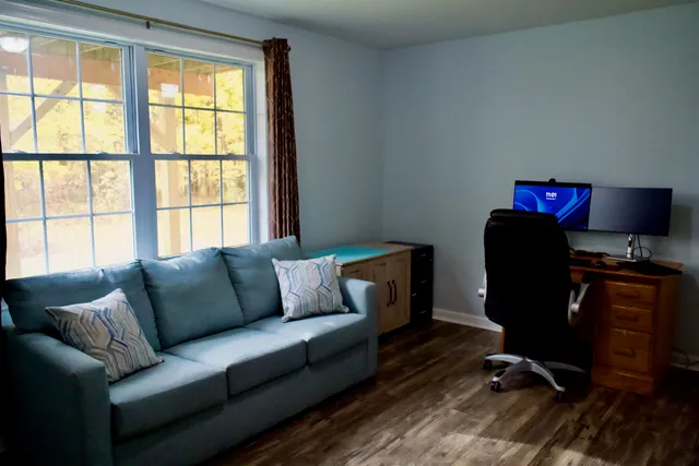 $405,000 | 23 Townsend Drive, Dover, NH 03820