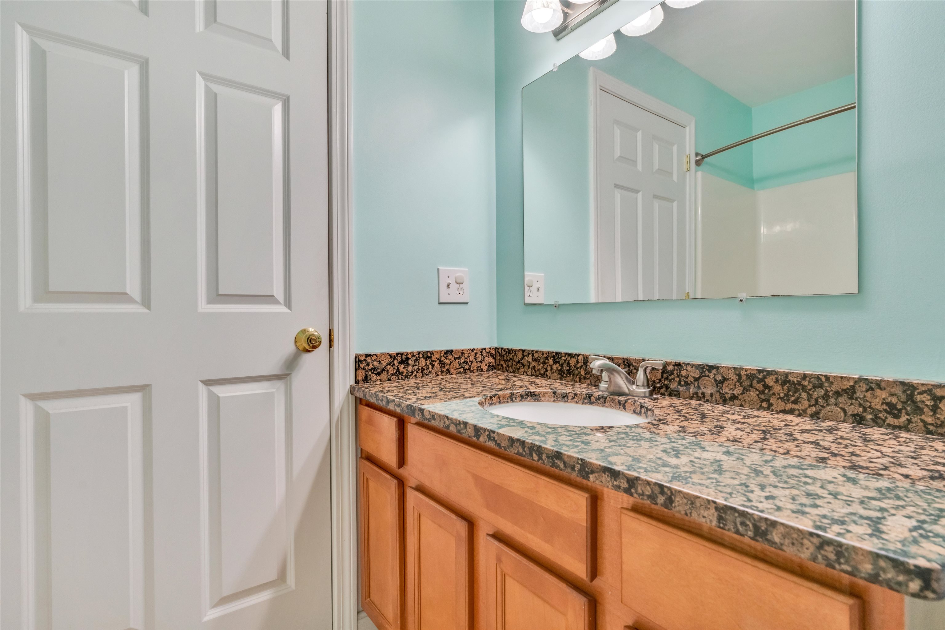 23 Townsend Drive Dover, NH 03820 - Photo 33 of 33