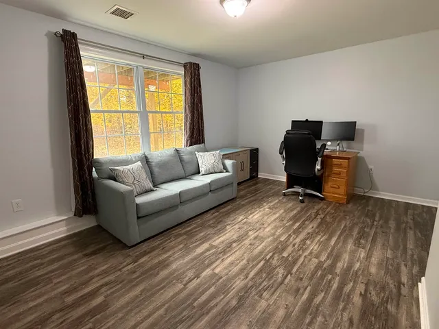 $405,000 | 23 Townsend Drive, Dover, NH 03820