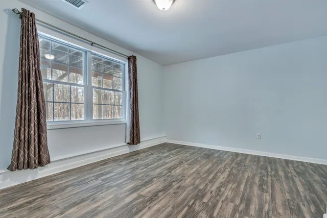 $405,000 | 23 Townsend Drive, Dover, NH 03820