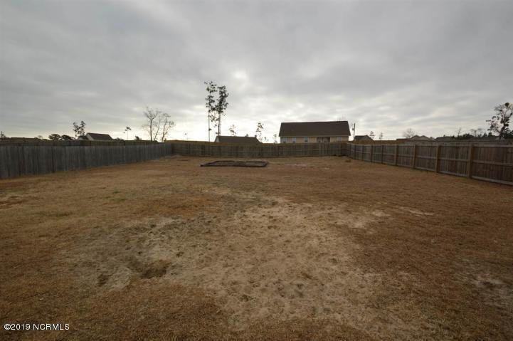 308 Sinclair Lane Hubert, NC 28539 - Photo 12 of 13 308 sinclair backyard