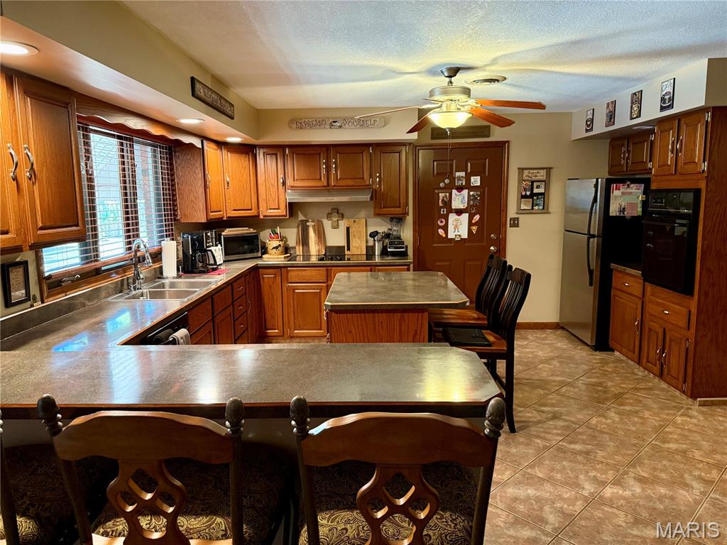 501 Pine Street Hillsboro, IL 62049 - Photo 8 of 36