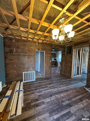 $59,000 | 700 South 23rd Street, Herrin, IL 62948