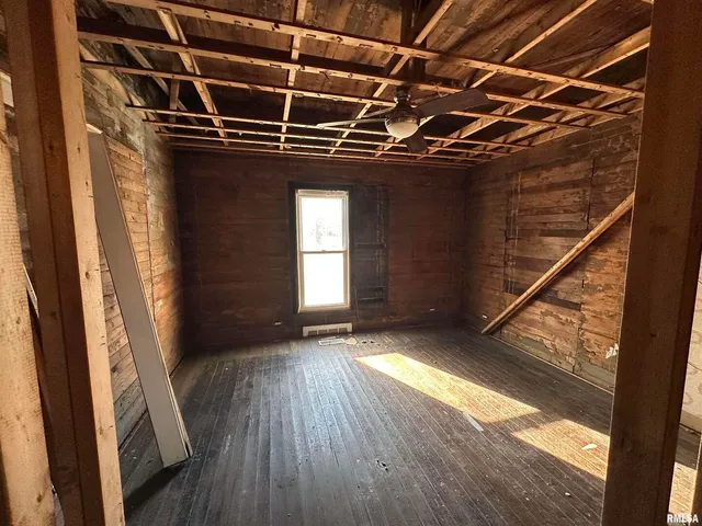 $59,000 | 700 South 23rd Street, Herrin, IL 62948