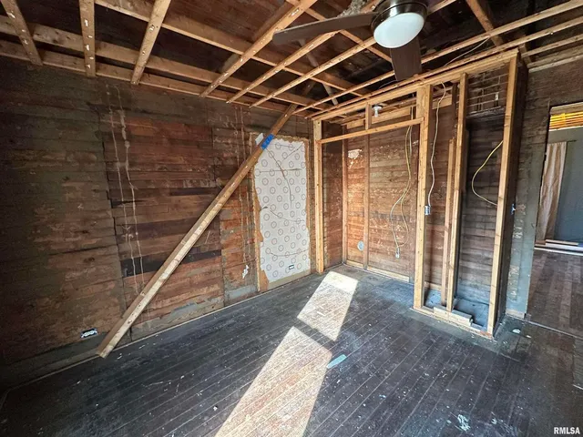 $59,000 | 700 South 23rd Street, Herrin, IL 62948