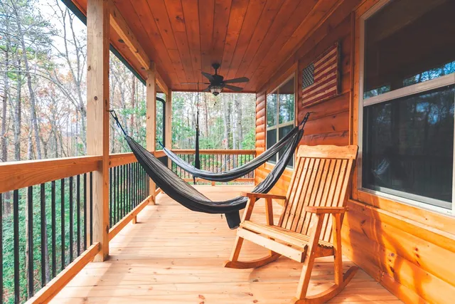 $364,900 | 29 Oak Hl Drive, Murphy, NC 28906