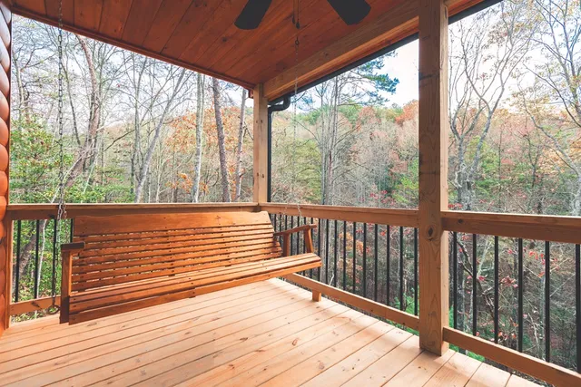 $364,900 | 29 Oak Hl Drive, Murphy, NC 28906