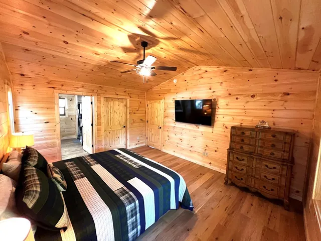 $364,900 | 29 Oak Hl Drive, Murphy, NC 28906