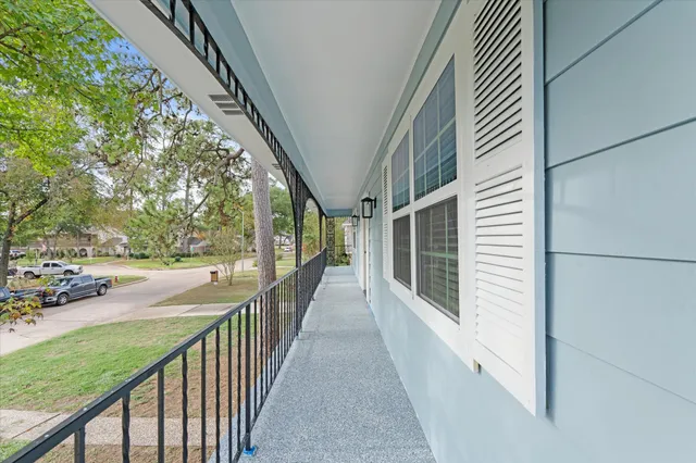 $325,000 | 1706 Anvil Drive, Houston, TX 77090