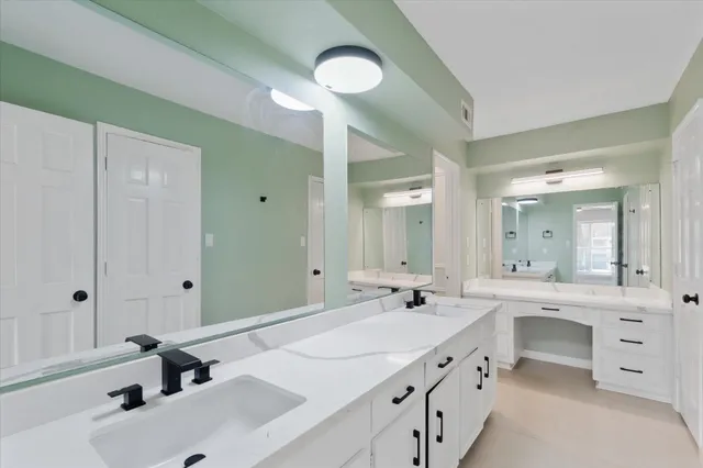 $325,000 | 1706 Anvil Drive, Houston, TX 77090