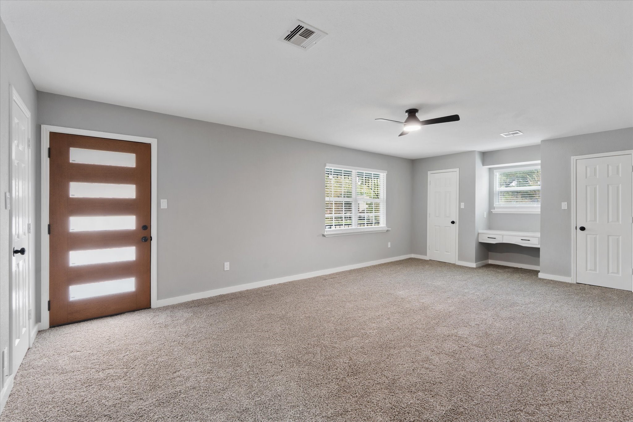 1706 Anvil Drive Houston, TX 77090 - Photo 4 of 26