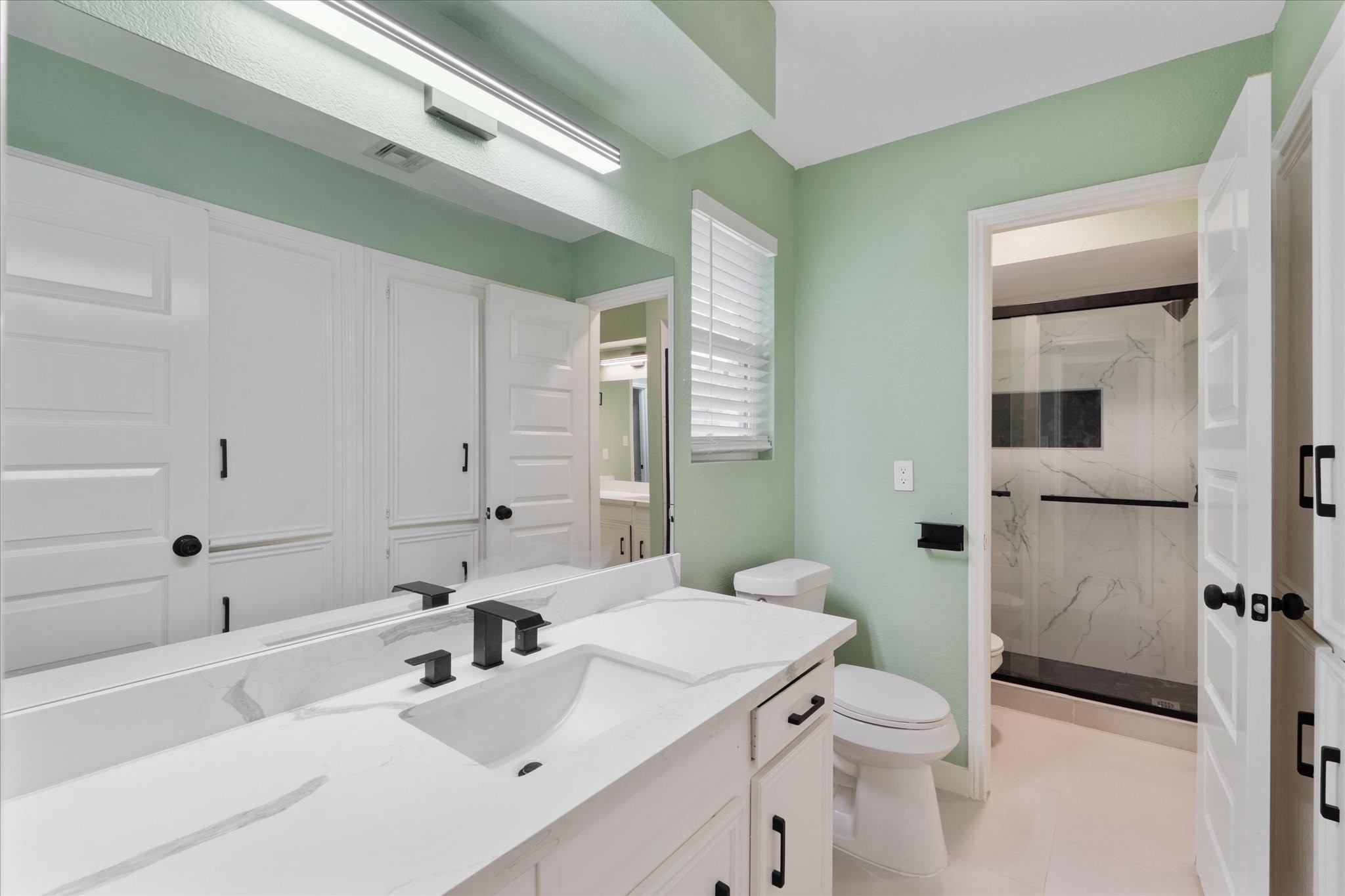 1706 Anvil Drive Houston, TX 77090 - Photo 10 of 26