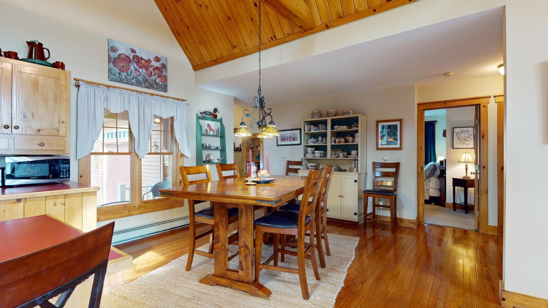 5 Cole Road Raymond, ME 04071 - Photo 17 of 53 Dining
