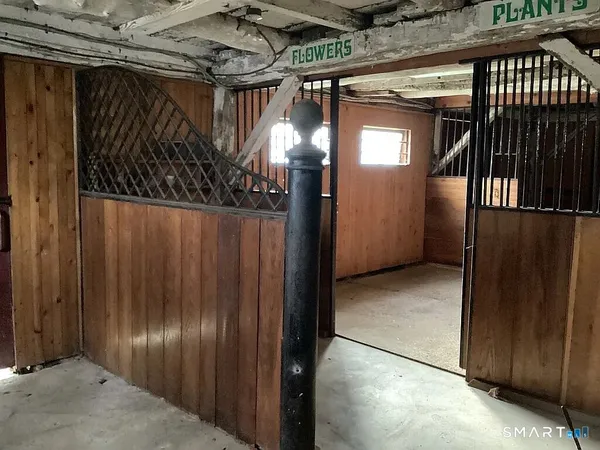 a view of entryway
