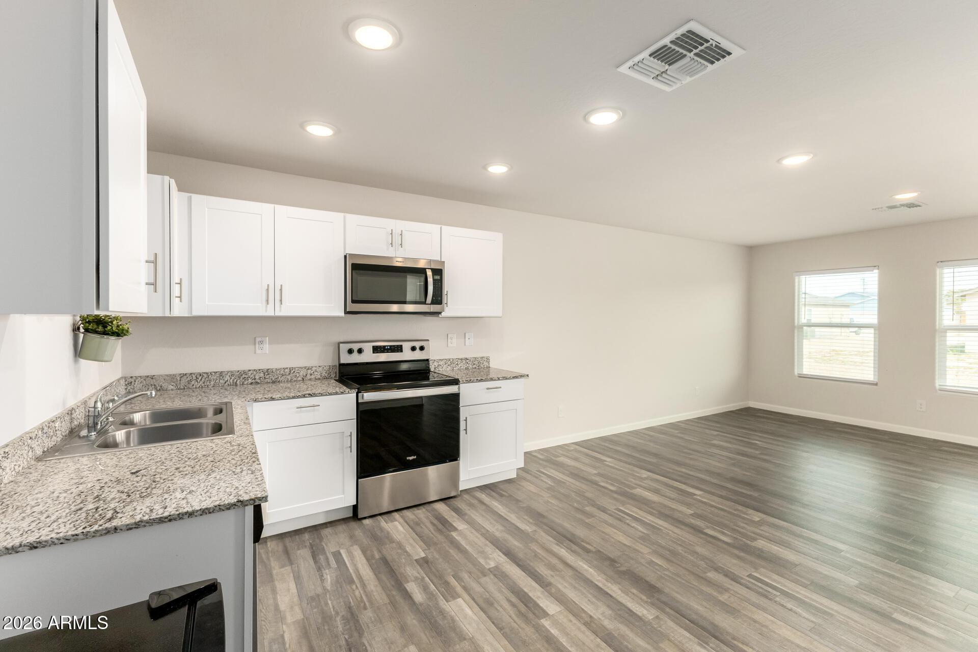 32017 North Poplar Street Wittmann, AZ 85361 - Photo 11 of 28 11-Poplar