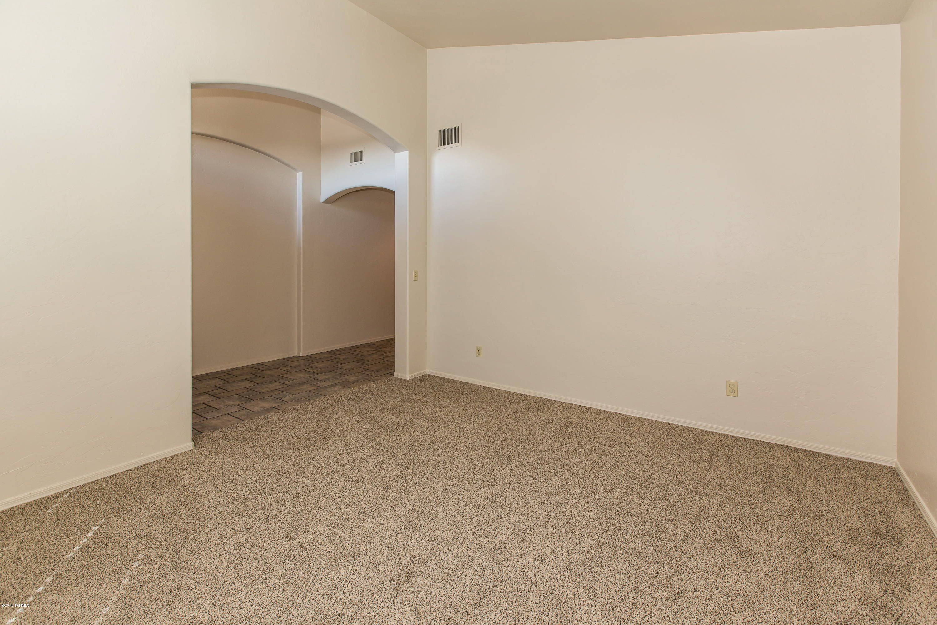 11288 North Sawtooth Road Oro Valley, AZ 85737 - Photo 17 of 27
