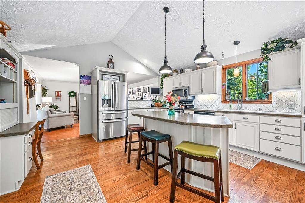 78 Folk Road Fredonia, PA 16124 - Photo 12 of 50