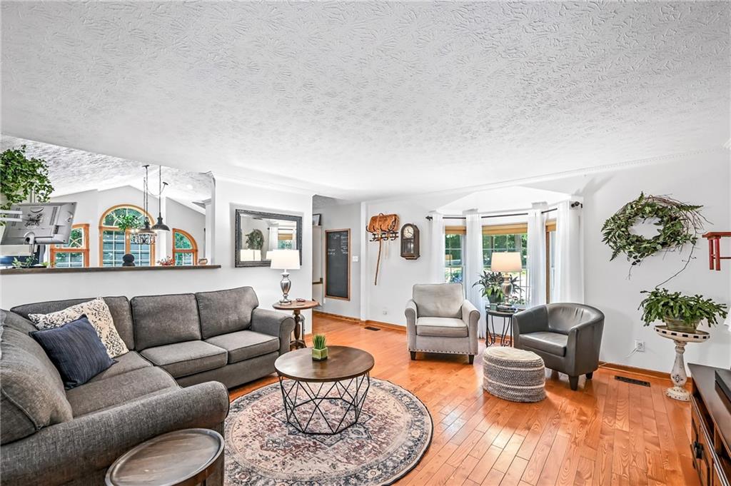 78 Folk Road Fredonia, PA 16124 - Photo 16 of 50